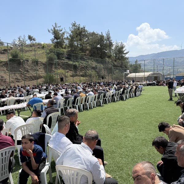 Yüzlerce kişilik açık hava organizasyonu