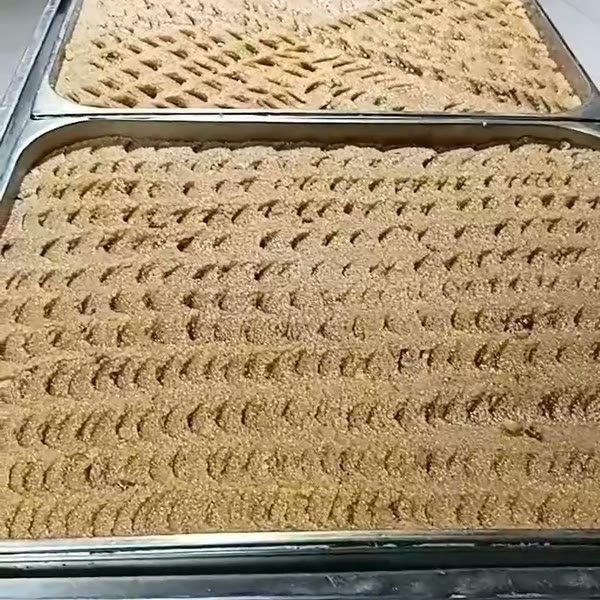 Tepside kadayıf hazırlığı (video)